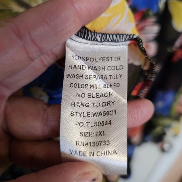 Umgee Plus Size Bell Sleeve Floral Open Front Kimono - Picture 4 of 6